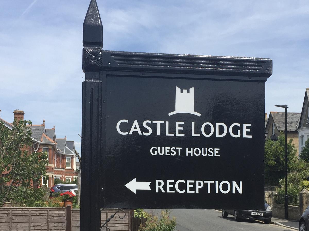 Castle Lodge Guest House Newport  Exterior foto